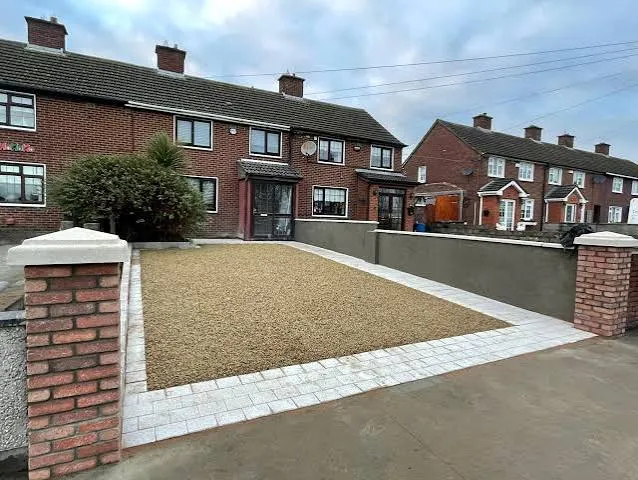 Bound gravel driveway in Kilcullen